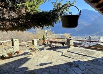 Casa indipendente Tolaseche, Nus - foto 3