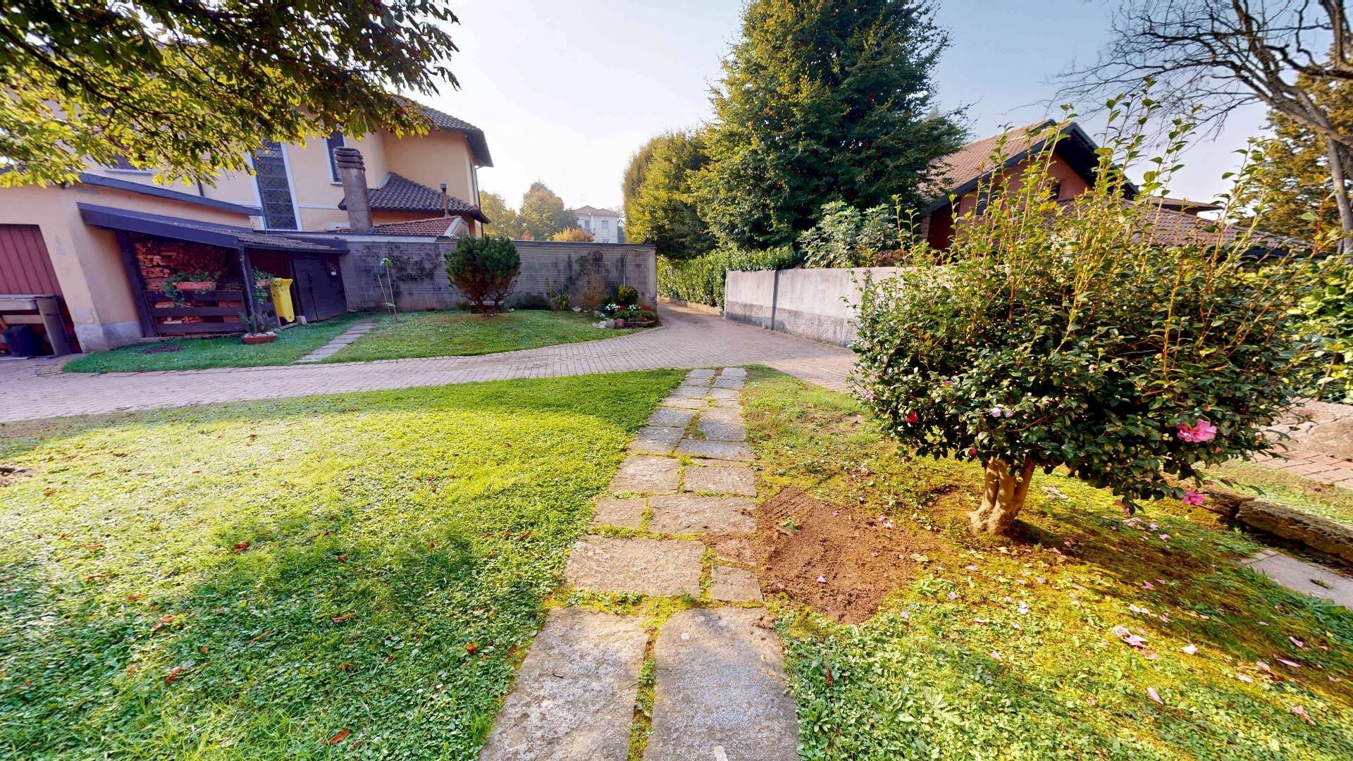 Foto 2 - Villa via per venegono, Vedano Olona - foto 2