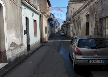 Edificio all\'aperto - Casa indipendente Via Pacinotti
 
45, Giarre - foto 7