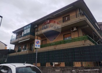 Edificio all\'aperto - Quadrilocale Via San Gaetano
 
21, Camporotondo Etneo - foto 34