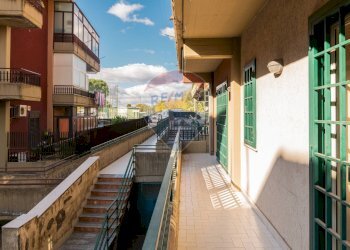 Balcone - Quadrilocale Via San Gaetano
 
21, Camporotondo Etneo - foto 25