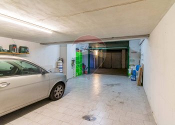 Garage - Quadrilocale Via San Gaetano
 
21, Camporotondo Etneo - foto 30