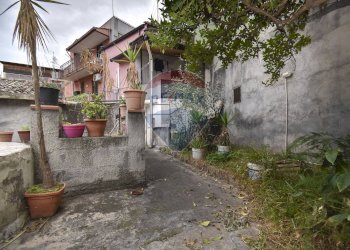 Casa all\'aperto - Casa indipendente Vicolo Casutto
 
12, Catania - foto 6