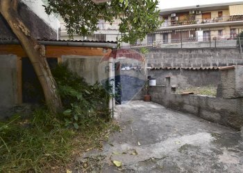 Casa all\'aperto - Casa indipendente Vicolo Casutto
 
12, Catania - foto 8