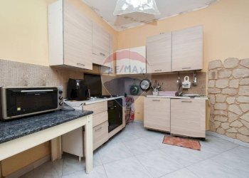 Cucina - Casa indipendente Vicolo Casutto
 
12, Catania - foto 16