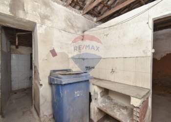 Lavanderia - Casa indipendente Vicolo Casutto
 
12, Catania - foto 33