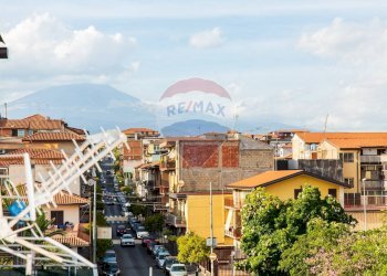 Edificio all\'aperto - Locale Commerciale Via Lenin
109, Misterbianco - foto 5