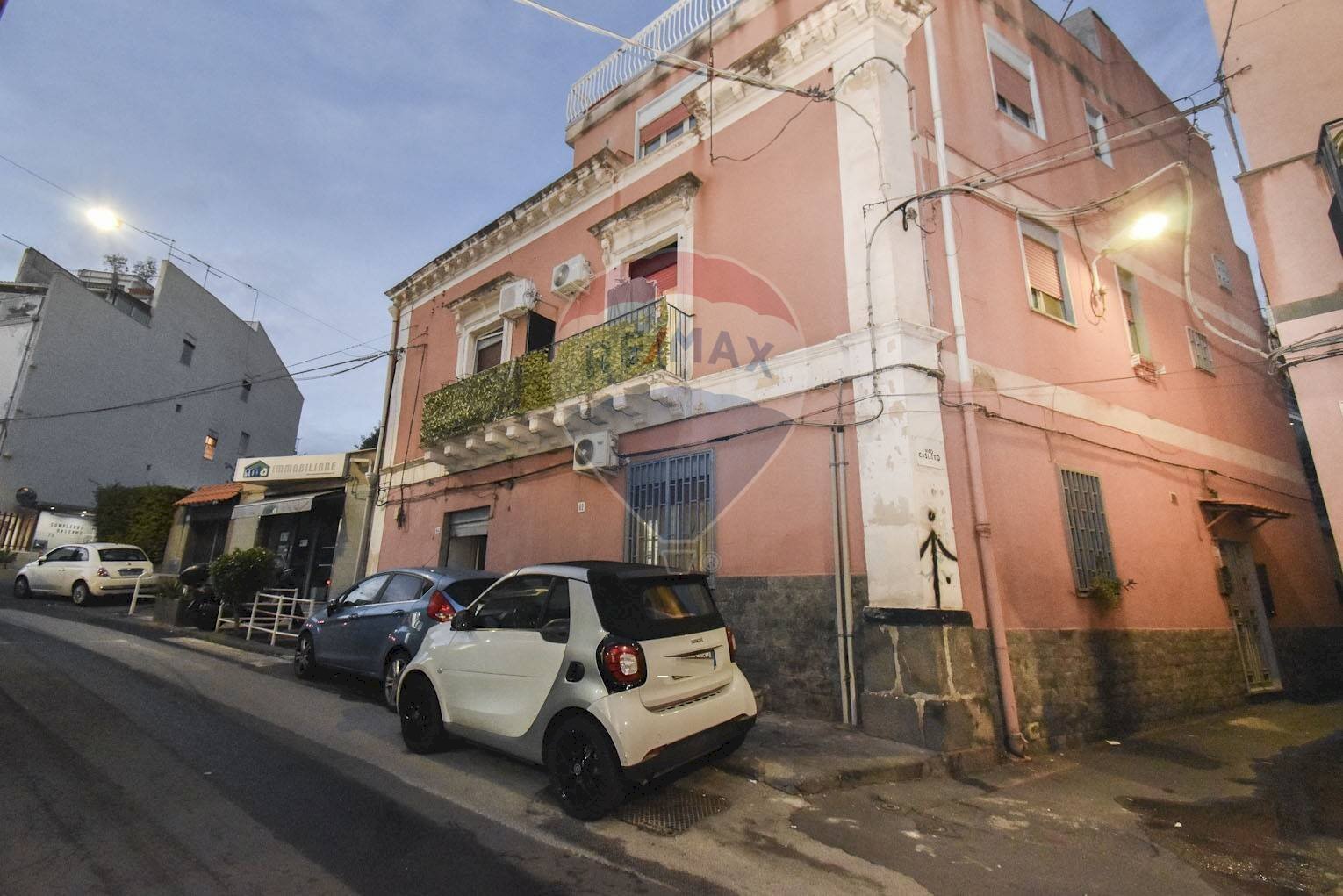 Edificio all\'aperto - Shop Via Galermo
 
64, Catania - photo 1