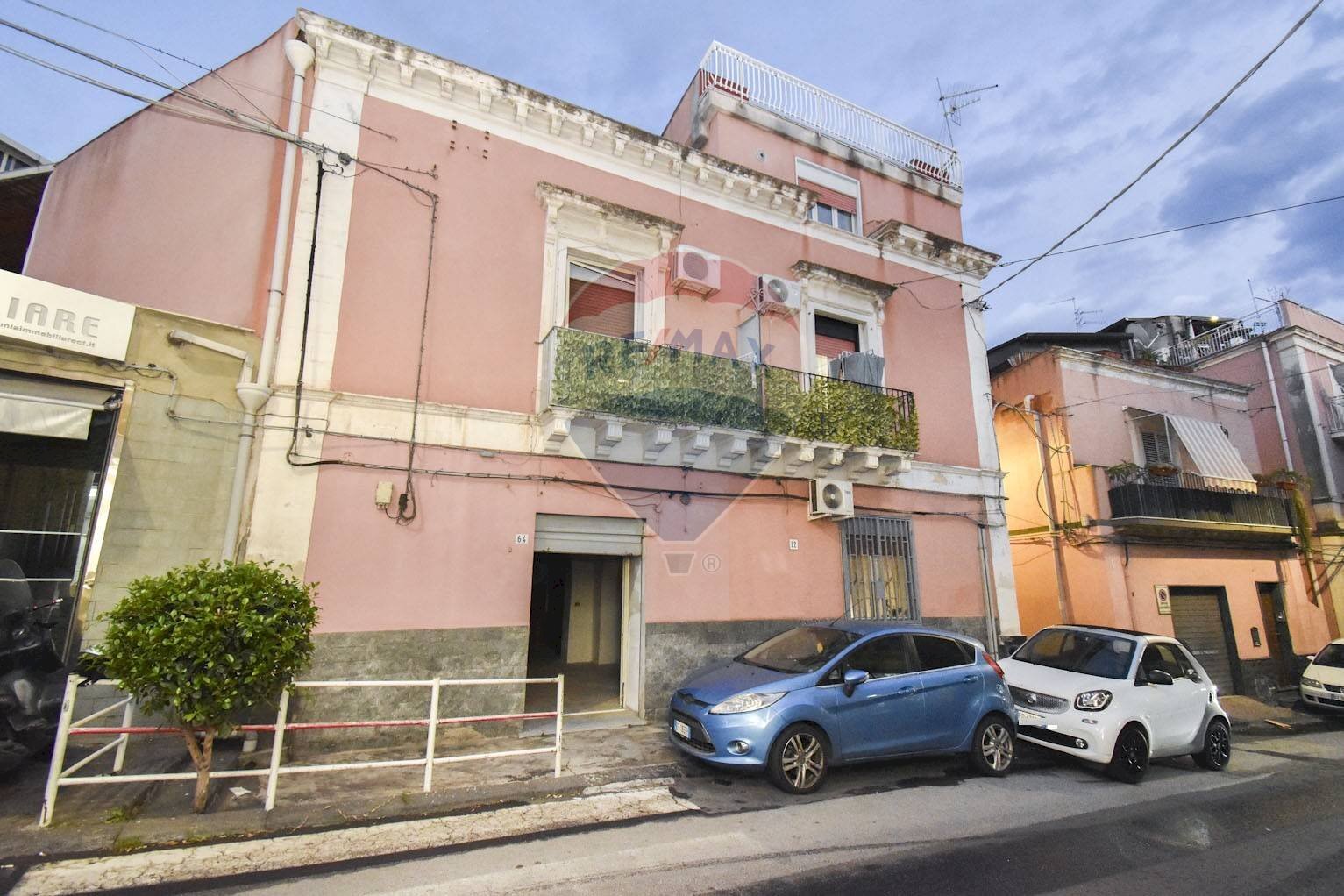 Edificio all\'aperto - Shop Via Galermo
 
64, Catania - photo 2