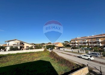 Edificio all\'aperto - Casa indipendente delle alghe marine
 
67, Ardea - foto 9