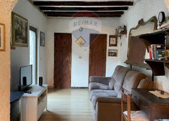 Soggiorno - Casa semi indipendente via san bartolomeo del bosco, Savona - foto 2