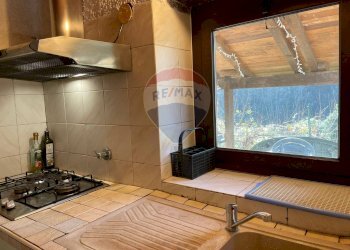 Cucina - Casa semi indipendente via san bartolomeo del bosco, Savona - foto 11