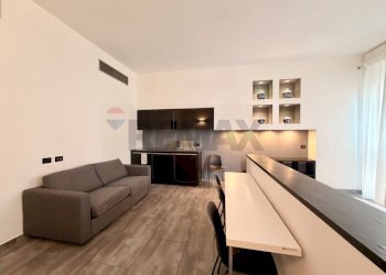 Sala da pranzo - One-room apartment VIA MOSCOVA
 
47, Milano - photo 3