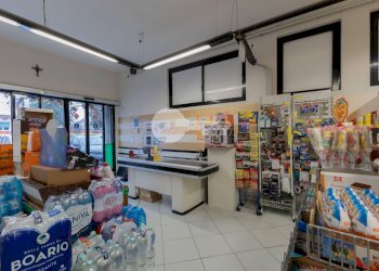 Foto 9 - Negozio via san valentino
 
22, Trenzano - foto 9