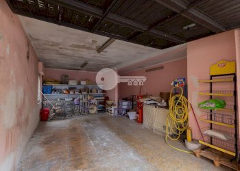 Foto 16 - Negozio via san valentino
 
22, Trenzano - foto 16