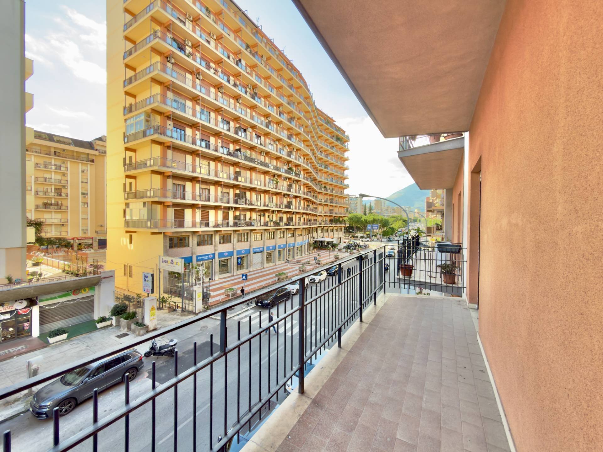 Balcone - Appartamento Via Giovan Battista Lulli
 
11, Palermo - foto 1