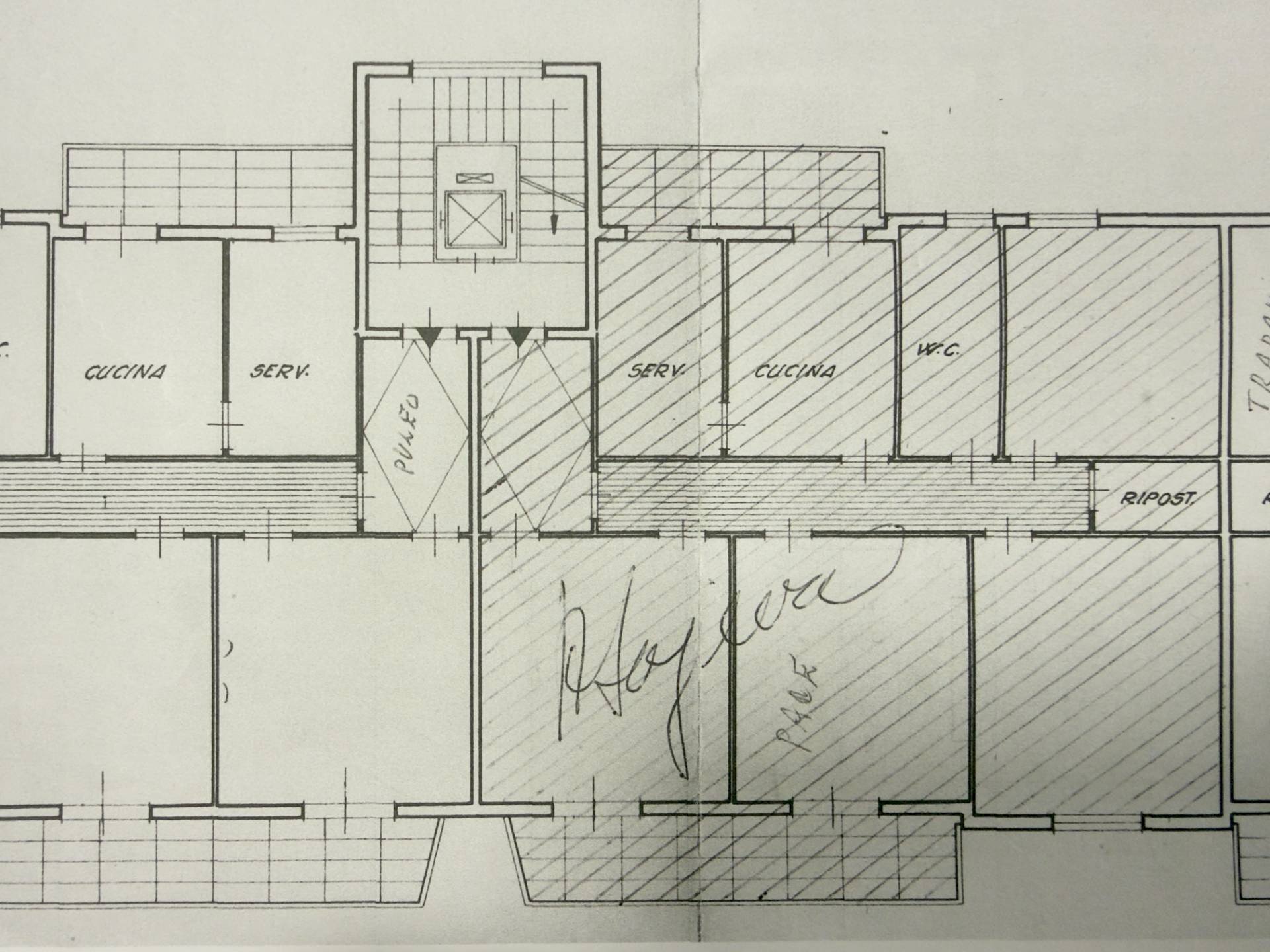 Pianta 2D - Appartamento Via Giovan Battista Lulli
 
11, Palermo - planimetria 1