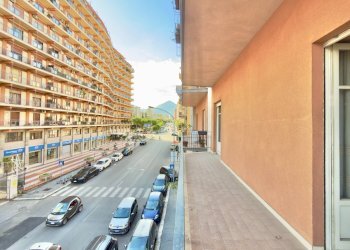 Balcone - Appartamento Via Giovan Battista Lulli
 
11, Palermo - foto 9