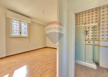 Stanza vuota - Attico Via Giovan Battista Lulli
 
11, Palermo - foto 9