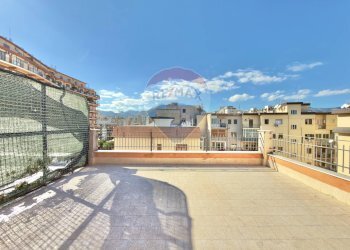 Terrazza - Attico Via Giovan Battista Lulli
 
11, Palermo - foto 22