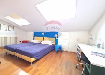 Camera / camera da letto - Semi-detached Villa Via Dei Martiri
 
15, Cosenza - photo 15