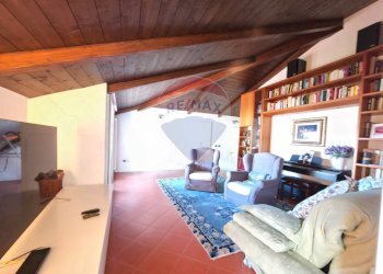 Soggiorno - Semi-detached Villa Via Dei Martiri
 
15, Cosenza - photo 19