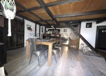 Sala da pranzo - Villa c/da San Nicola
 
24, Cerisano - foto 20