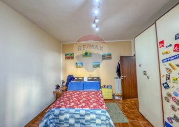 Camera / camera da letto - Appartamento Via E. A. Mario, Napoli - foto 13