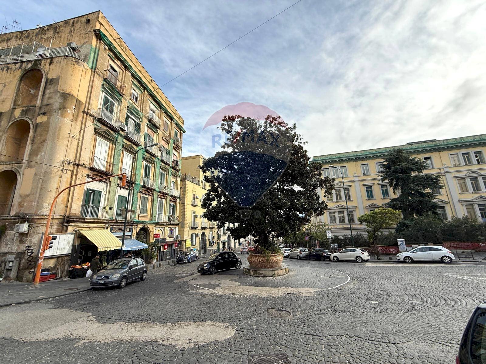 Edificio all\'aperto - Quadrilocale Via Salvator Rosa, Napoli - foto 2