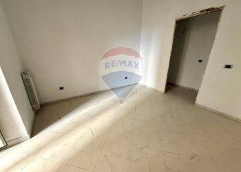 Stanza vuota - Quadrilocale Via Salvator Rosa, Napoli - foto 12