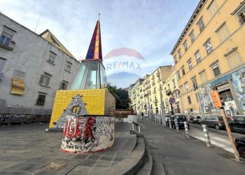 Edificio all\'aperto - Quadrilocale Via Salvator Rosa, Napoli - foto 17
