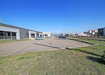 Parcheggio - Negozio via Dei Termini, Osio Sopra - foto 2