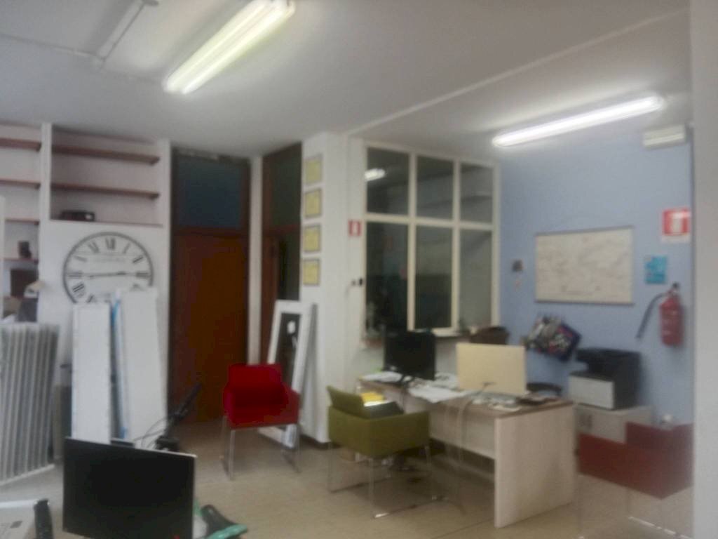 Interno non residenziale - Negozio via Francesco Borromini, Carpi - foto 3