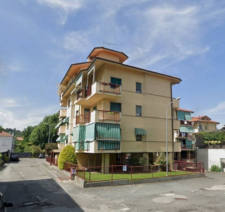 Facciata - Box via Cuneo, 6, Saluzzo - foto 1