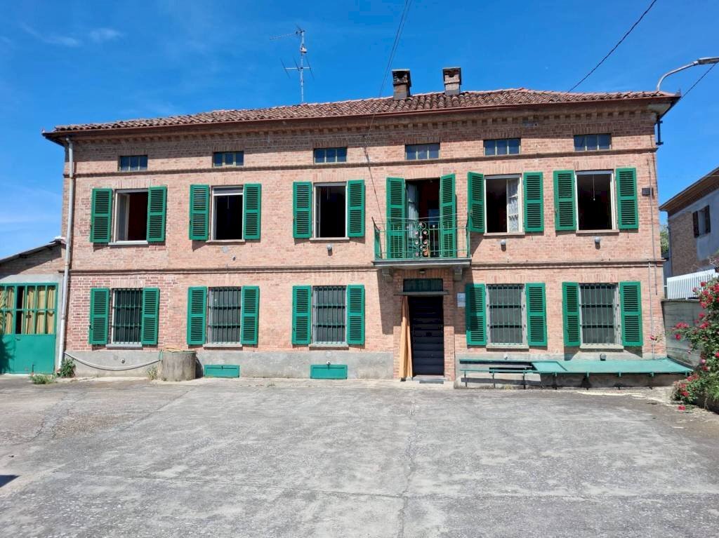 Facciata - Rustic via Dottor Giuseppe Ollino, 20, Rocca d'Arazzo - photo 1