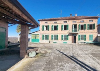 Cortile interno - Rustic via Dottor Giuseppe Ollino, 20, Rocca d'Arazzo - photo 27