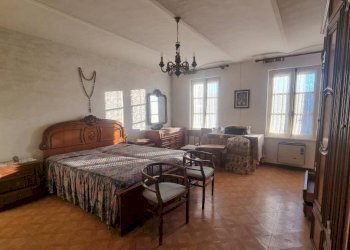 Camera da letto - Rustico via Dottor Giuseppe Ollino, 20, Rocca d'Arazzo - foto 8