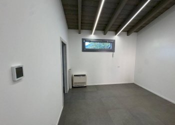 Stanza non arredata - Trilocale via Giuseppe Verdi, 10, Cuvio - foto 6