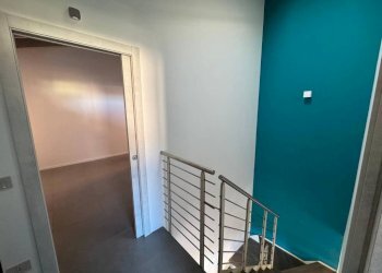 Interno palazzo - Trilocale via Giuseppe Verdi, 10, Cuvio - foto 24