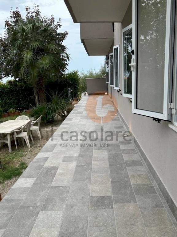 Terrazzo - Four-room apartment Barchi, Terre Roveresche - photo 3