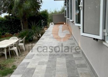Terrazzo - Four-room apartment Barchi, Terre Roveresche - photo 3