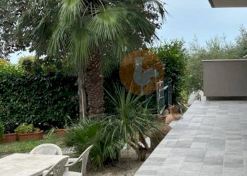 Terrazzo - Four-room apartment Barchi, Terre Roveresche - photo 4