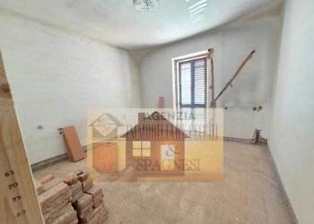 Stanza non arredata - Quadrilocale strada Regionale Pistoiese, Signa - foto 8