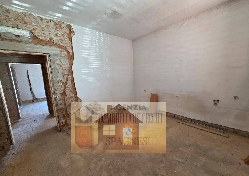 Stanza non arredata - Four-room apartment via Pistoiese, Campi Bisenzio - photo 2