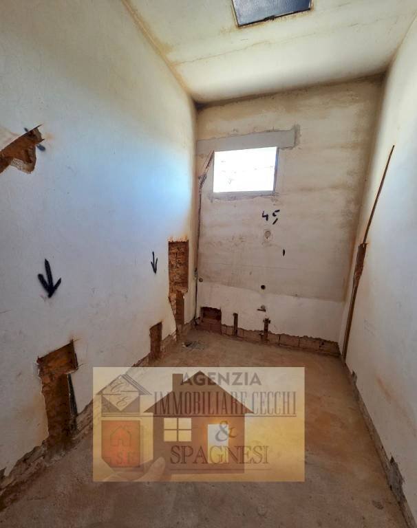 Cantina - Four-room apartment via Pistoiese, Campi Bisenzio - photo 3