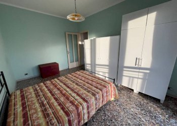 Camera da letto - Trilocale via Don Bartolomeo Grazioli, 40, Torino (zona Mirafiori Nord) - foto 11