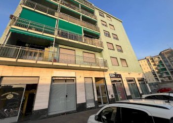 Facciata - Trilocale via Don Bartolomeo Grazioli, 40, Torino (zona Mirafiori Nord) - foto 23