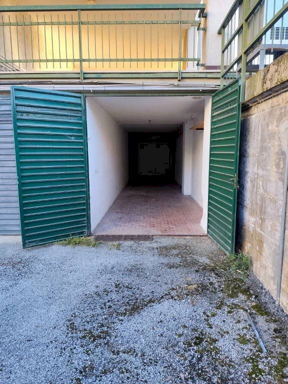 Box auto - Box via Francesco Bruno di Tornaforte, Cuneo (neighborhood Donatello) - photo 1