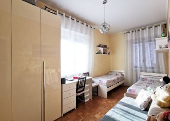 Camera da letto - Quadrilocale via Andrea Sansovino, 7/a, Torino - foto 23