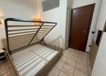 Foto 14 - Bilocale Via Montagna
 
15, Caserta - foto 14